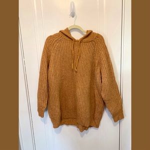 Aerie - Rust hooded sweater - NWT - size Large